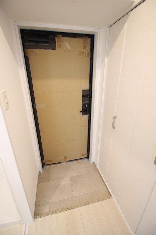 FLATS別院  玄関