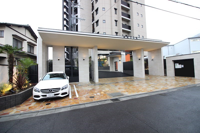 アーティックス上富野グランゲート エントランス