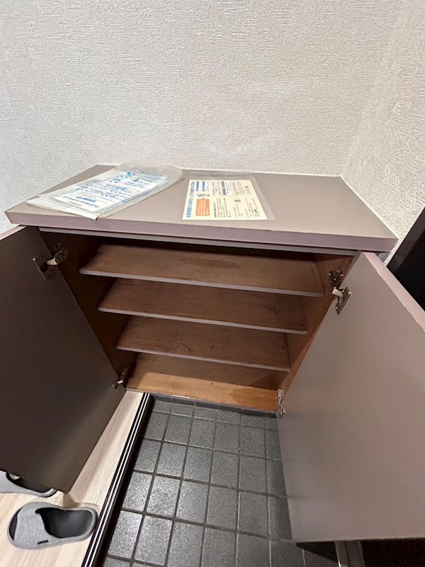 ビレ２号棟 収納