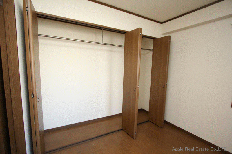 セントラルパーク浅生  収納