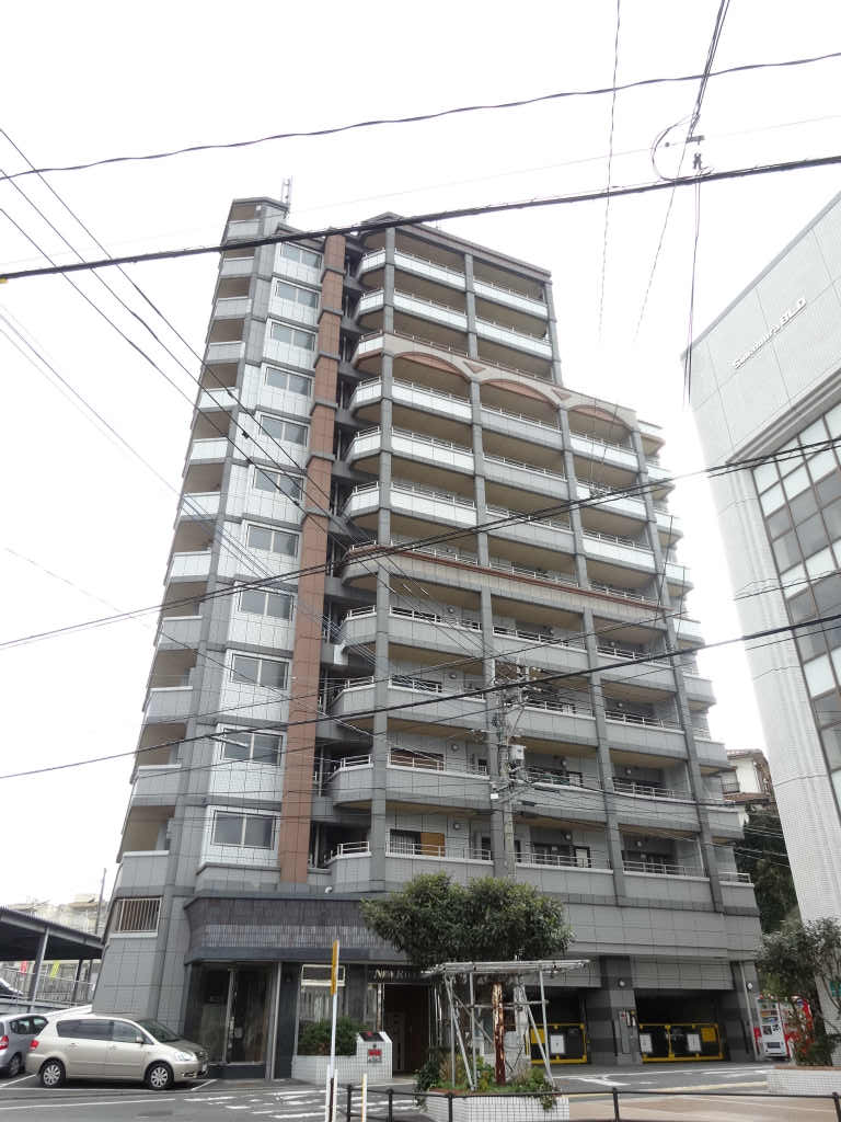 ニューリバー八幡 外観