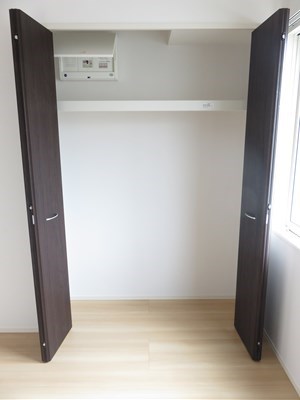 Polonia　Matsubara　Ａ棟  収納