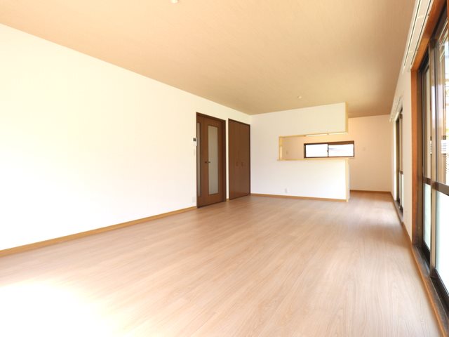 寿山公園邸 リビング