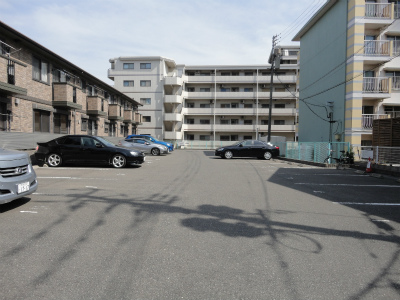 オーク上富野 駐車場