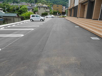 ハーモニーガーデン小文字Ⅱ 駐車場