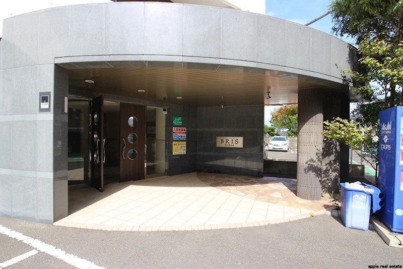 ＢＲＩＳ中井  エントランス