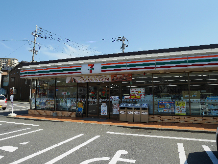 シャーメゾン谷町 A棟    コンビニ