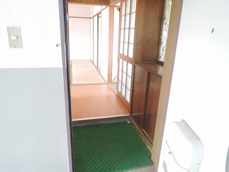 井堀南団地　3号棟 玄関