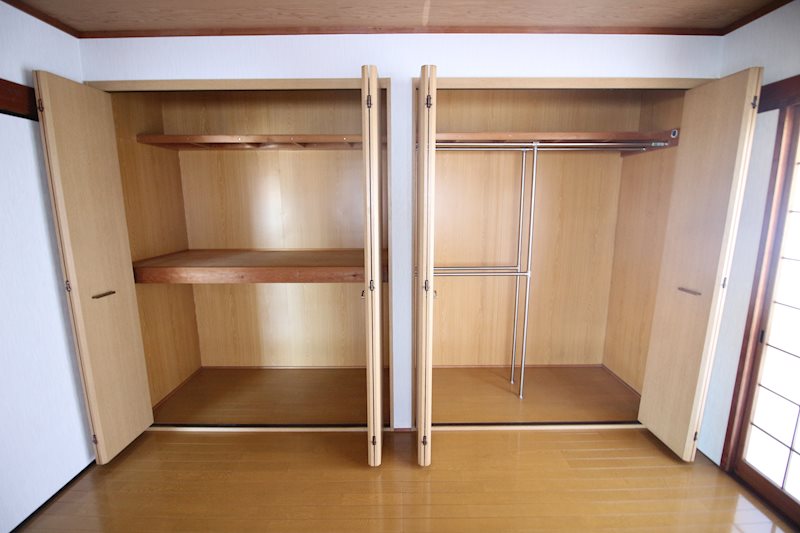 シャルム田町 収納
