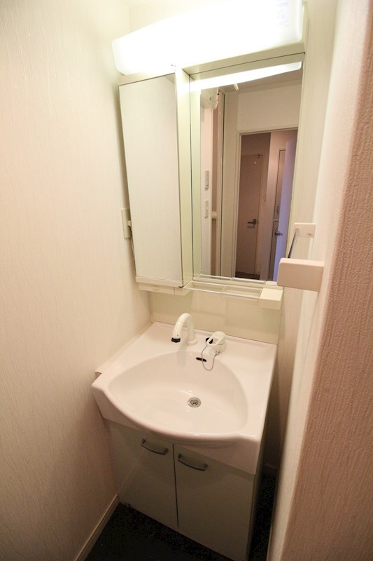 竪町センタービル 洗面所