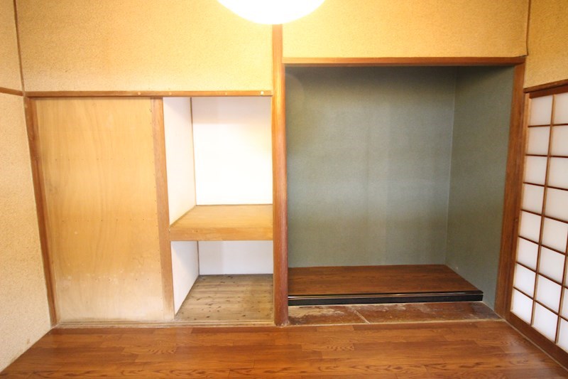 湯川貸一軒家 収納