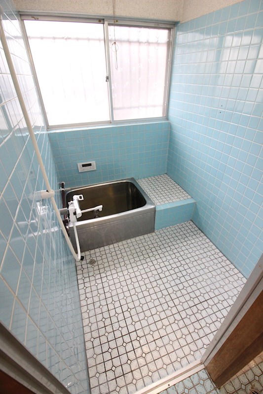 湯川貸一軒家 風呂画像