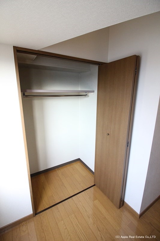 オールセインツ    収納