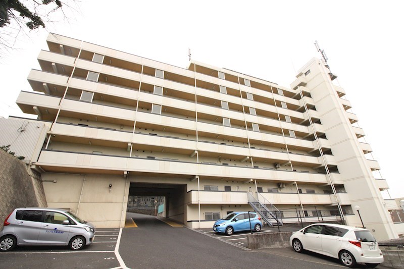 ギャラン中井  駐車場