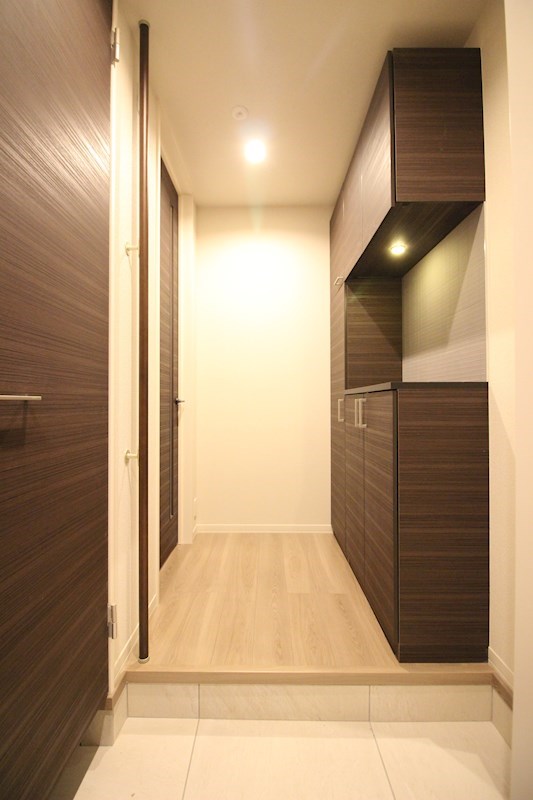 Heritage NAKAI Manoir 玄関