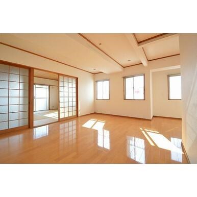 第三睦実ビル キッチン