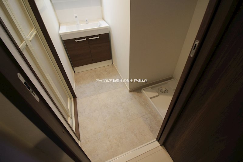 THE SQUARE・Platinum Residence その他