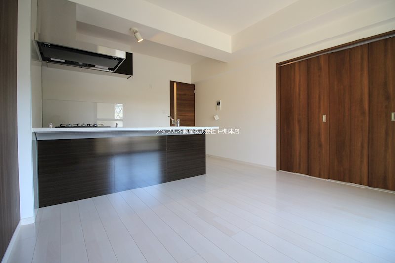 THE SQUARE・Platinum Residence その他