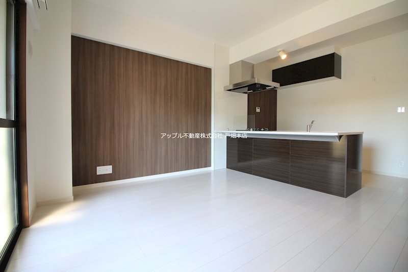 THE SQUARE・Platinum Residence その他