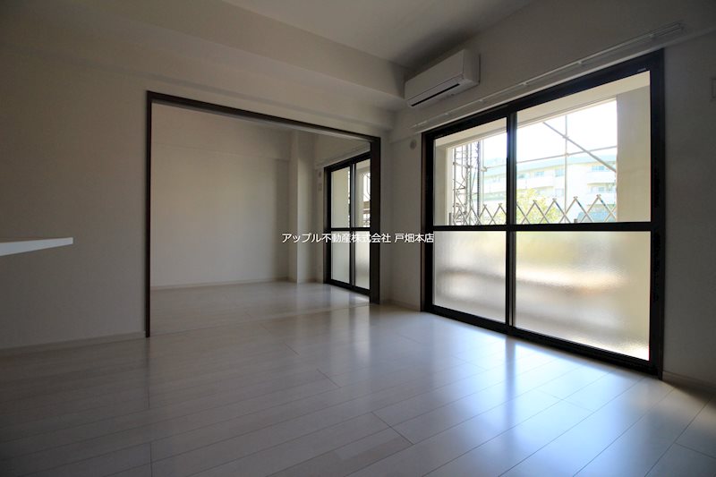 THE SQUARE・Platinum Residence その他