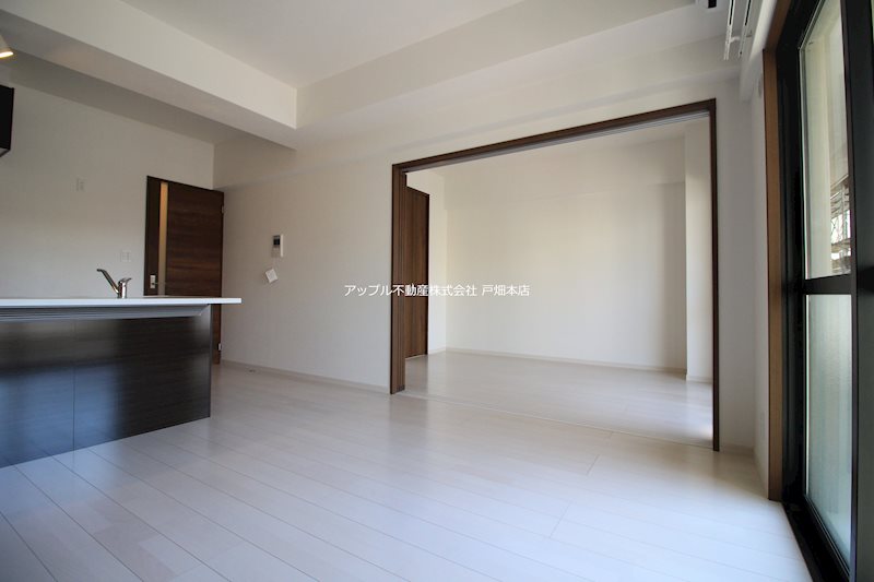 THE SQUARE・Platinum Residence その他