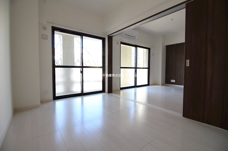THE SQUARE・Platinum Residence ベランダ