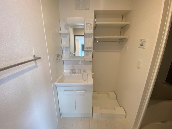 D-room下富野   洗面所
