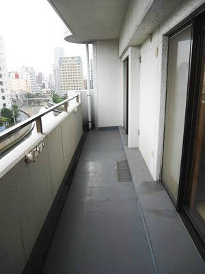 ライオンズマンション小倉駅南   ベランダ