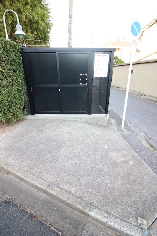 アンビエント小倉　B棟  駐車場
