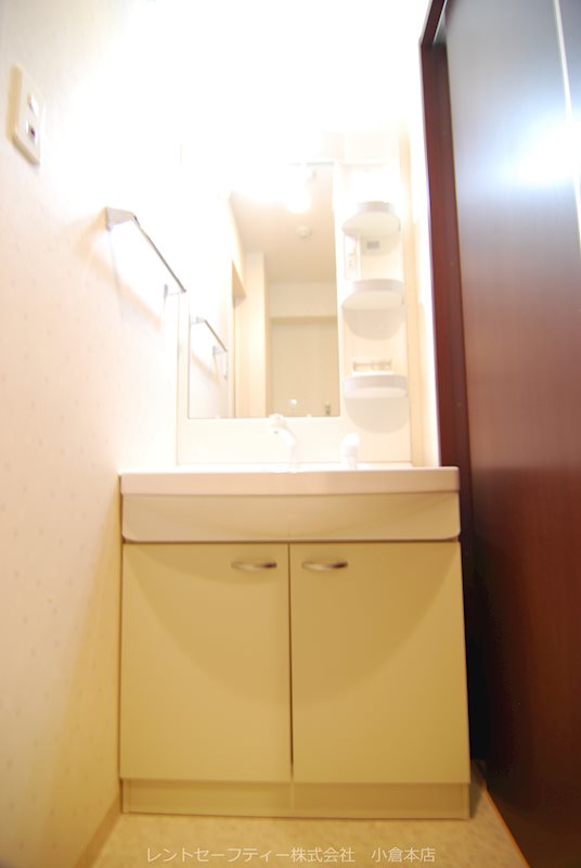 門司ポロニア  洗面所