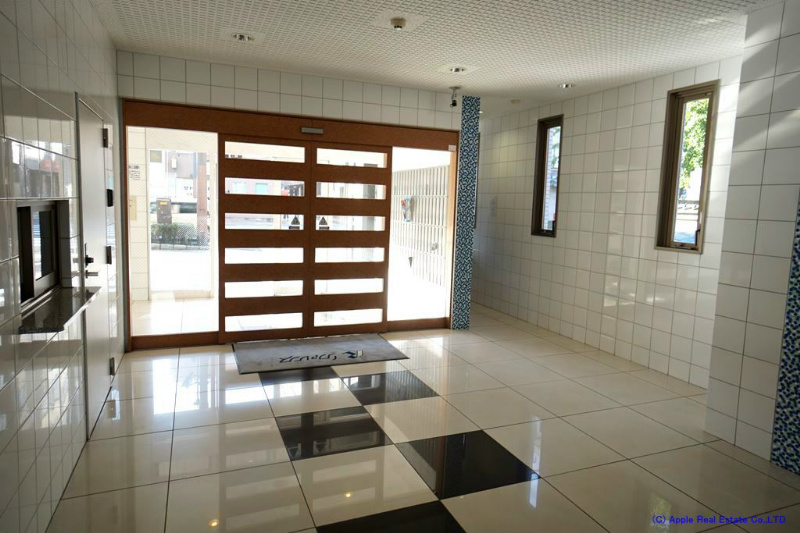 リファレンス小倉駅前   エントランス
