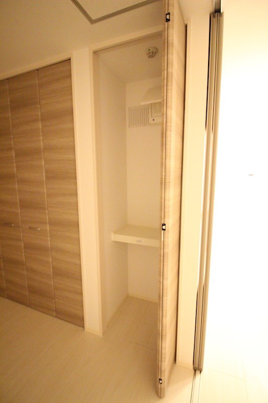 Polonia　Matsubara　Ａ棟  収納