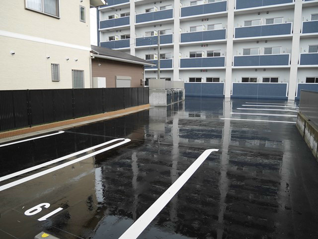 グランド　アイ　香春口   駐車場