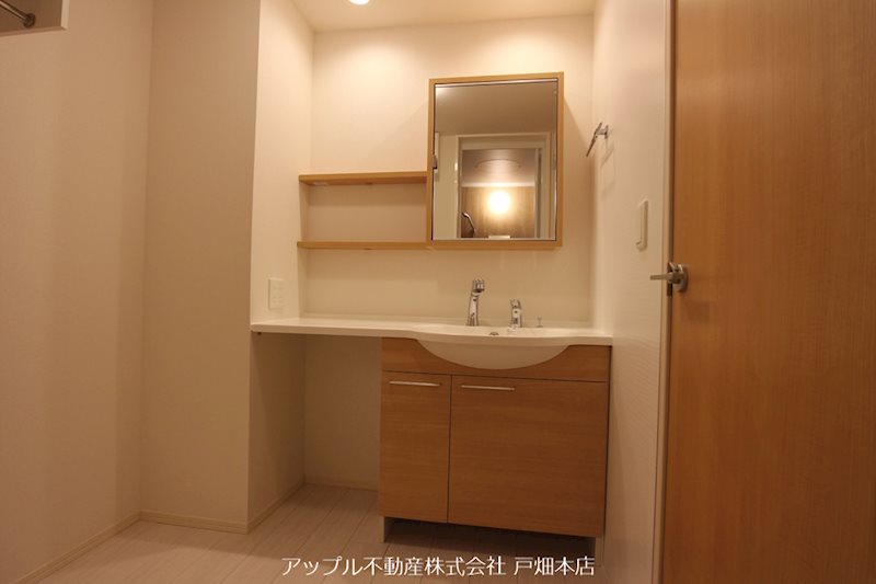 トレス日明弐番館 その他