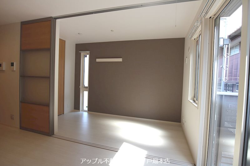 トレス日明弐番館 その他