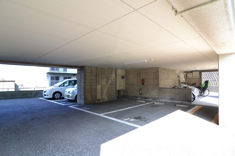テイアイ　NO.3   駐車場