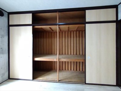島名第五コーポ  収納