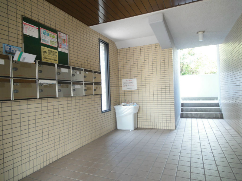REXYZ湯川   エントランス