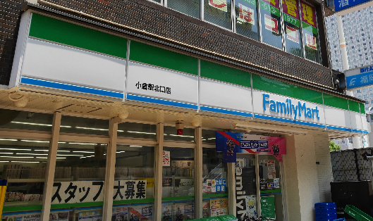 ミースカセッタ小倉  コンビニ