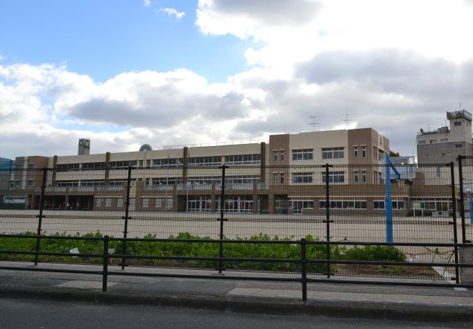ミーナ原町  小学校