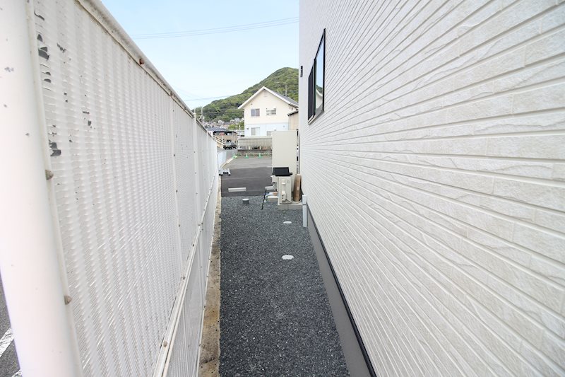 ONIPRO湯川A棟  ベランダ