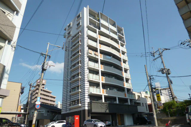 レジナスイート田町 外観