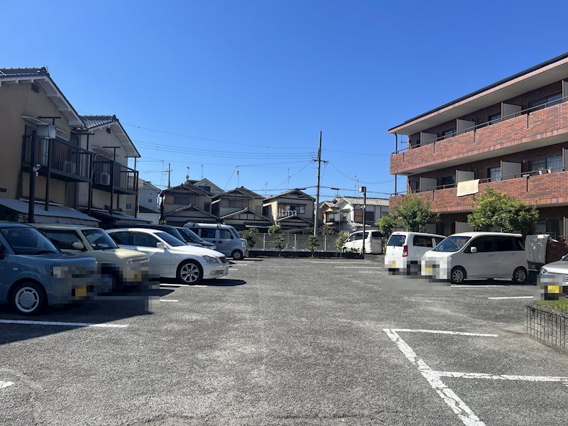 ハイツ池本Ⅰ 駐車場