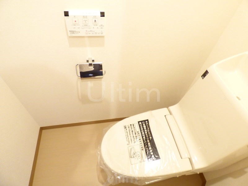 エバーグリーン六地蔵駅前 トイレ