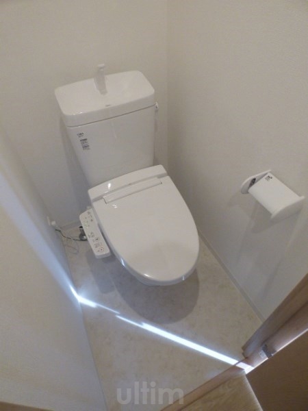 アヴニール京都墨染 トイレ