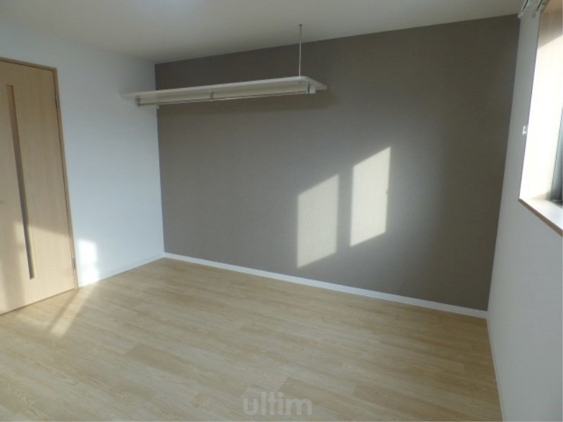 アヴニール京都墨染 リビング