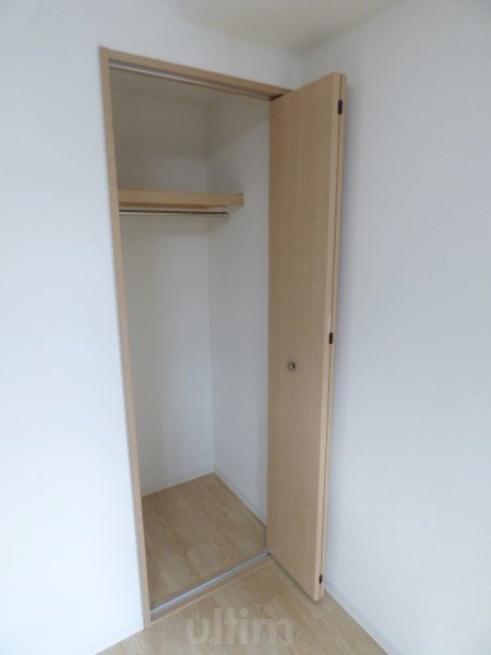 アヴニール京都墨染 収納