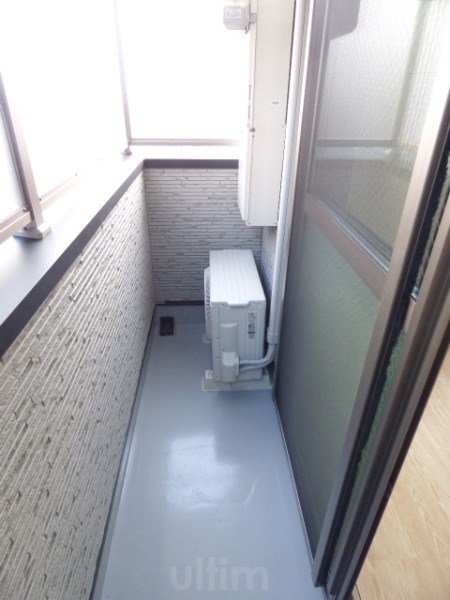 アヴニール京都墨染 ベランダ