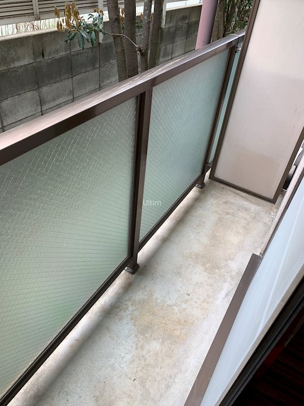 ヴァルワール伊勢田 ベランダ