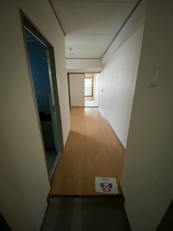 アサヒマンション 玄関